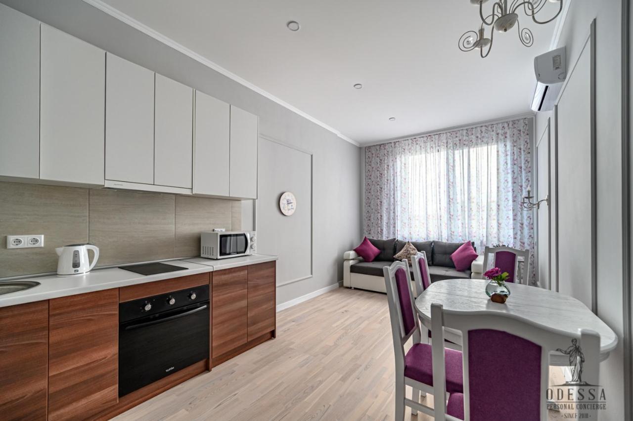 City Center New House Odesa Exterior photo